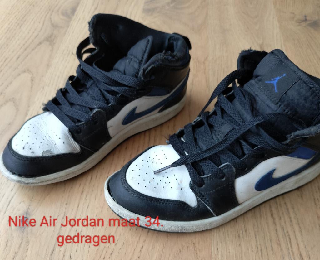 Nike Air Jordan maat 34, Gebruikt, Ophalen of Verzenden, Nike air jordan, Jongen of Meisje