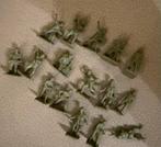Mini plastic groene soldaatjes 16 stuks, Hobby en Vrije tijd, Modelbouw | Figuren en Diorama's, Ophalen of Verzenden, Gebruikt