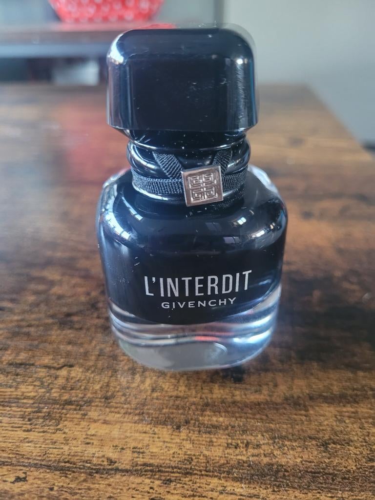 Givenchy L'Interdit Eau de Parfum Intense 35 ml, Ophalen of Verzenden, Zo goed als nieuw