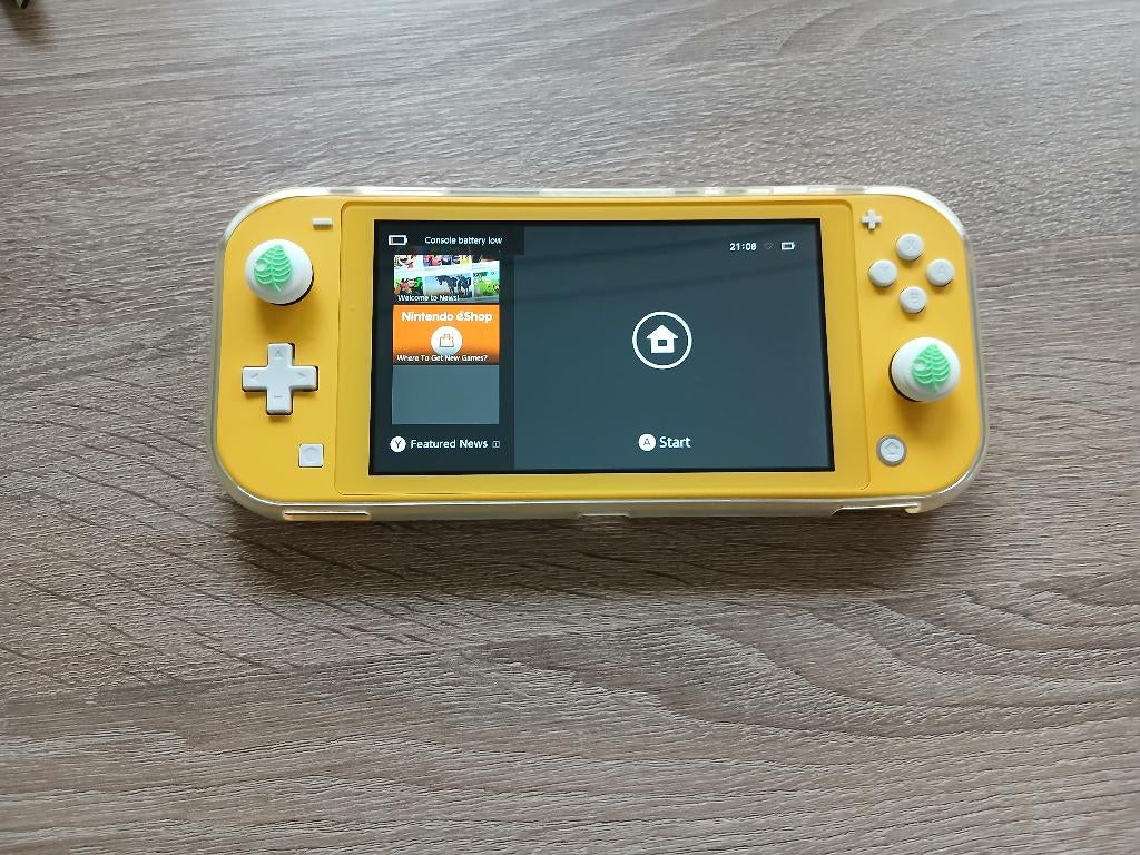 Nintendo Switch Lite Geel, Ophalen, Geel, Zo goed als nieuw