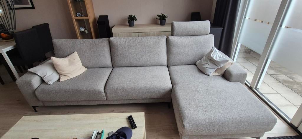 Loungebank zgan 1,5 jaar oud, 3m breed, met hoofdsteun, Ophalen, 100 tot 125 cm, 300 cm of meer, Zo goed als nieuw