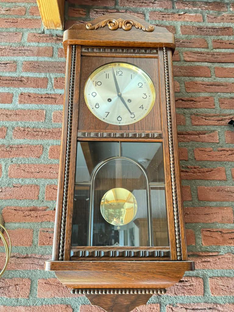 Klassieke donker eiken wandklok, regulator met slinger, Antiek en Kunst, Antiek | Klokken, Ophalen