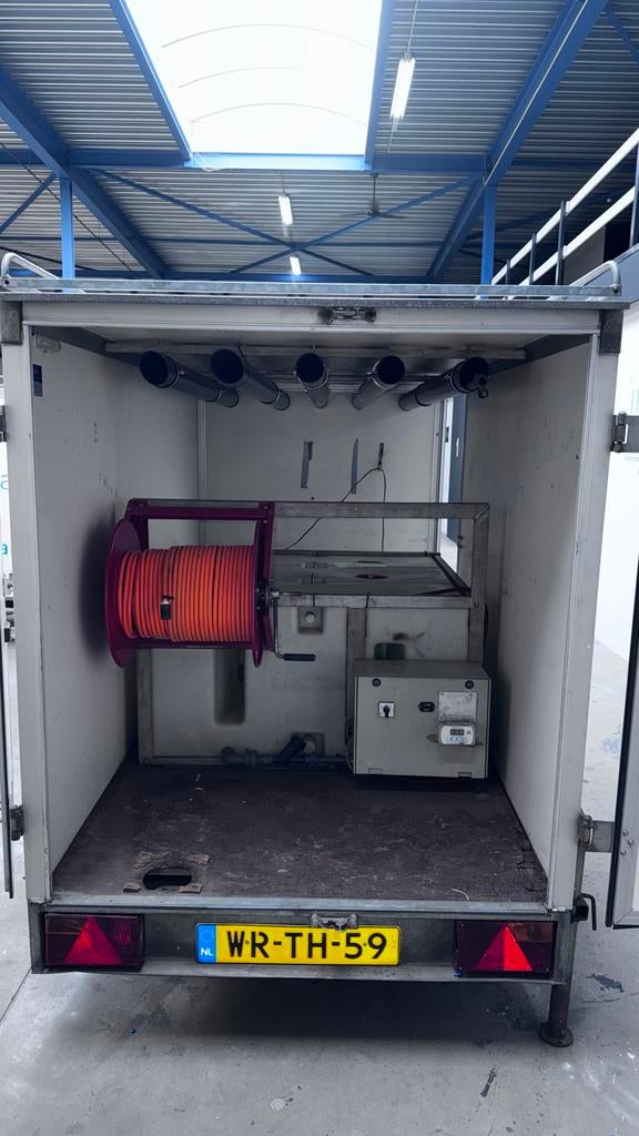 Professioneel Osmose Systeem in Aanhanger voor Glasbewassing, Ophalen, Gebruikt