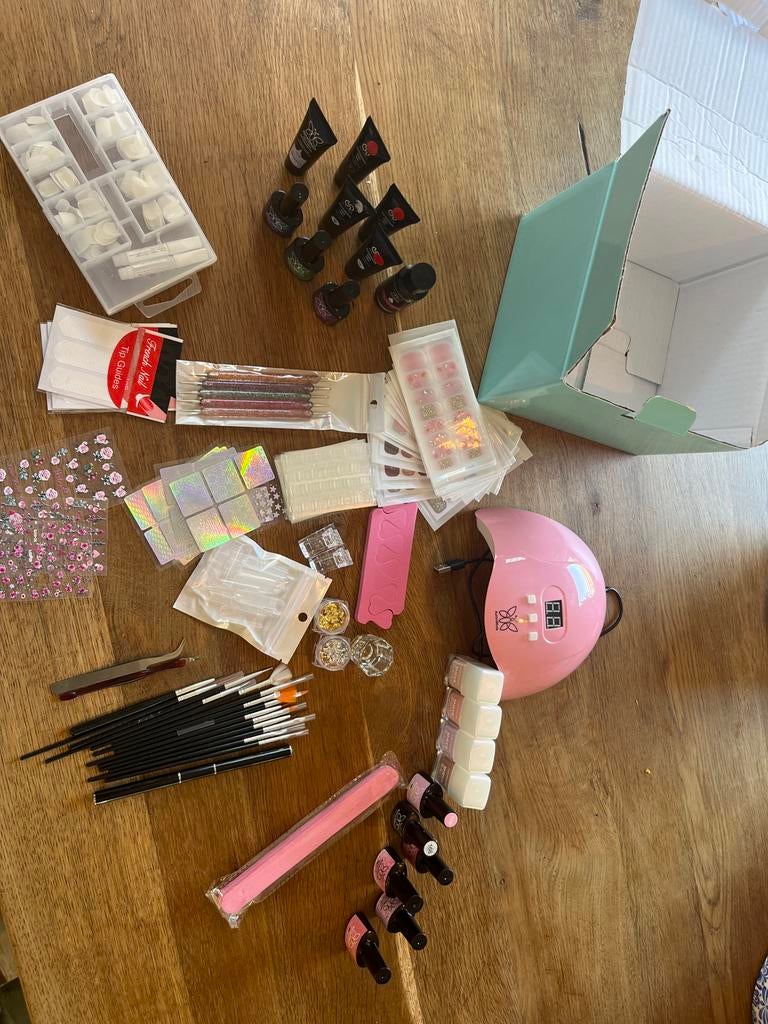 Complete Nagel Starterset: Polygel, Gellak, Lamp & Accessoir, Ophalen of Verzenden, Zo goed als nieuw, Overige kleuren, Handen en Nagels