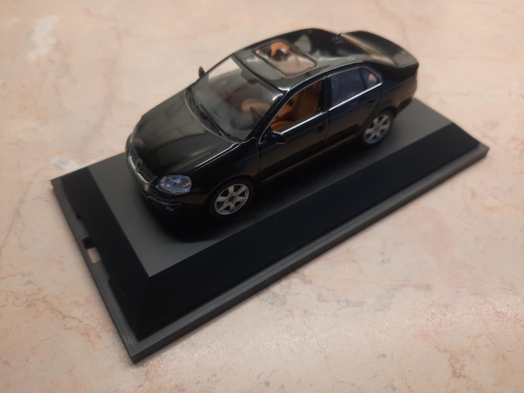 Schuco Volkswagen Jetta 2006 Black Metallic 1:43, Ophalen of Verzenden, Nieuw, Auto, Schuco