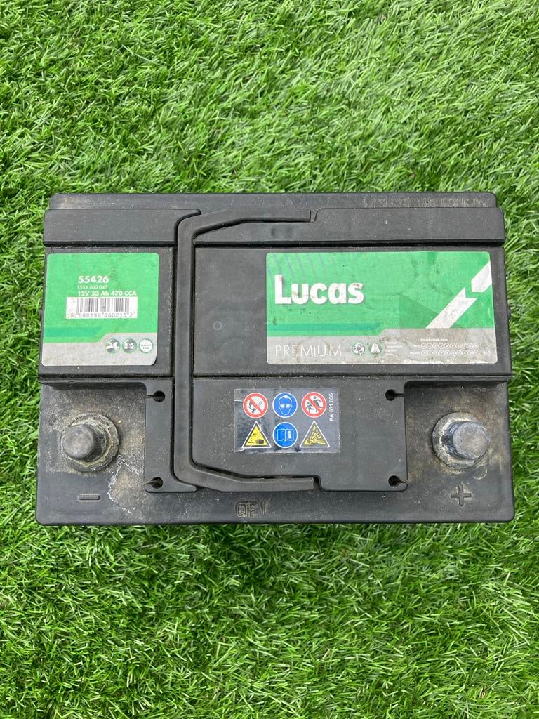 Lucas Premium Auto Accu 12V 53Ah 470 CCA - Gebruikt, Ophalen, Gebruikt, Universele onderdelen