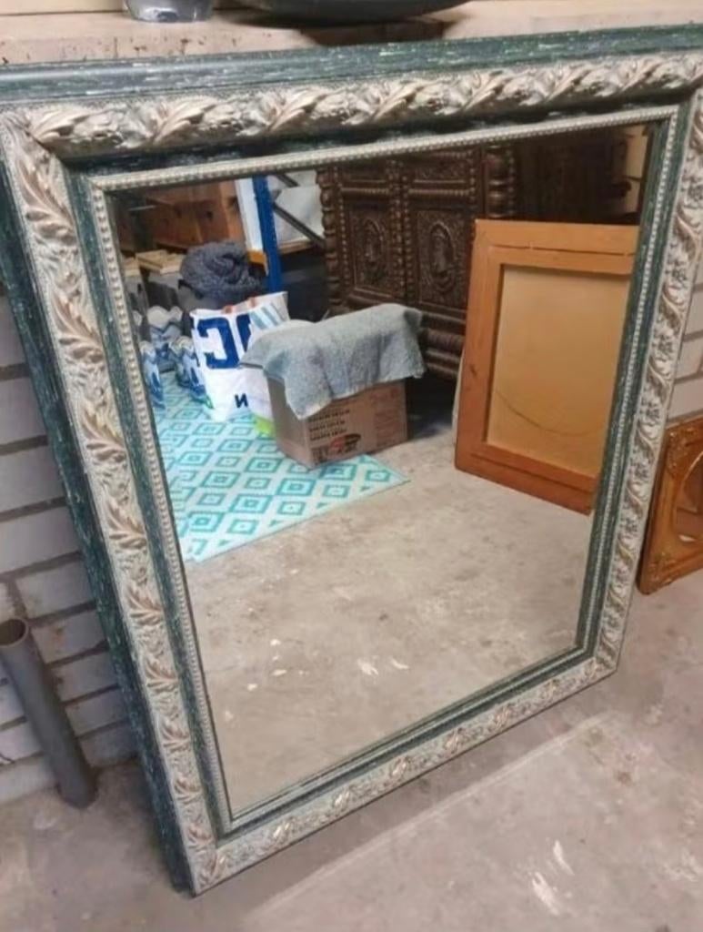 Prachtige  spiegel met  uitgewerkte  lijst, Huis en Inrichting, Woonaccessoires | Spiegels, Ophalen, Zo goed als nieuw, 100 tot 125 cm