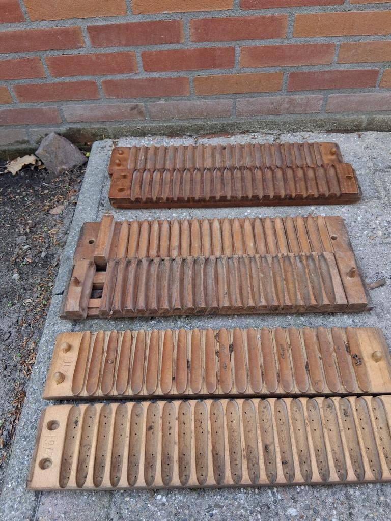 3 x sigarenmal  Perlu vorm L Bezemer  & Zn hofnar 3, Antiek en Kunst, Ophalen of Verzenden