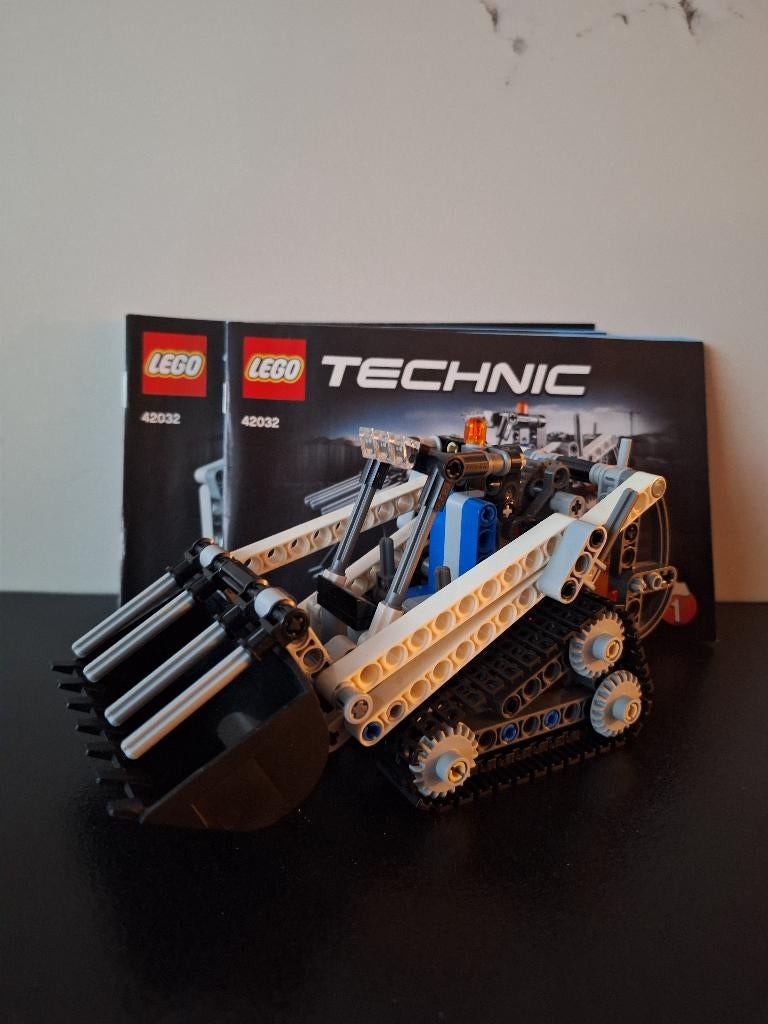 Lego 42032 Technic - Rupsband Graafmachine (2in1), Ophalen of Verzenden, Zo goed als nieuw, Complete set, Lego