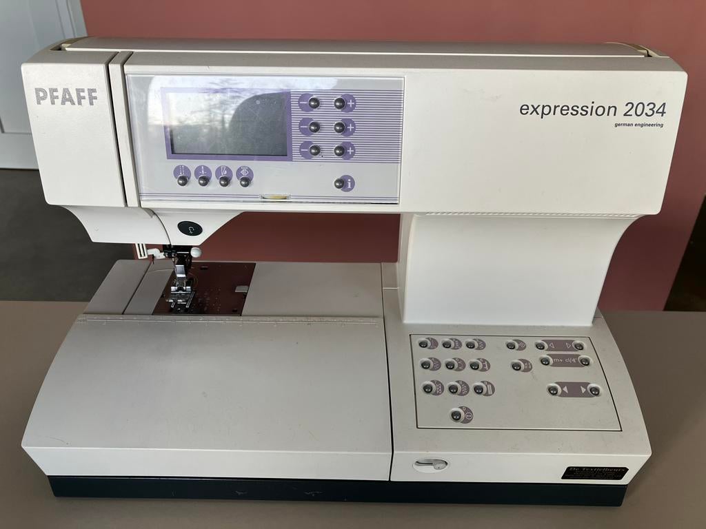 PFAFF expression 2034 met krachtige motor, Hobby en Vrije tijd, Naaimachines en Toebehoren, Gebruikt, Naaimachine, Pfaff, Ophalen