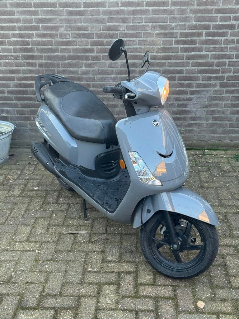 Sym Fiddle 2 2021, Fietsen en Brommers, Ophalen, Gebruikt, Maximaal 45 km/u, 49 cc