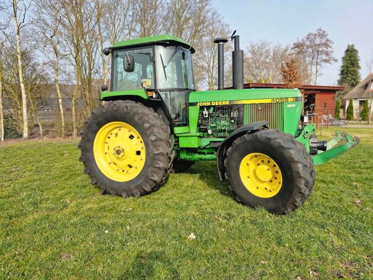 John Deere 4055 4WD + originele fronthef & PTO, Zakelijke goederen, Agrarisch | Tractoren, meer dan 10000, John Deere, 120 tot 160 Pk