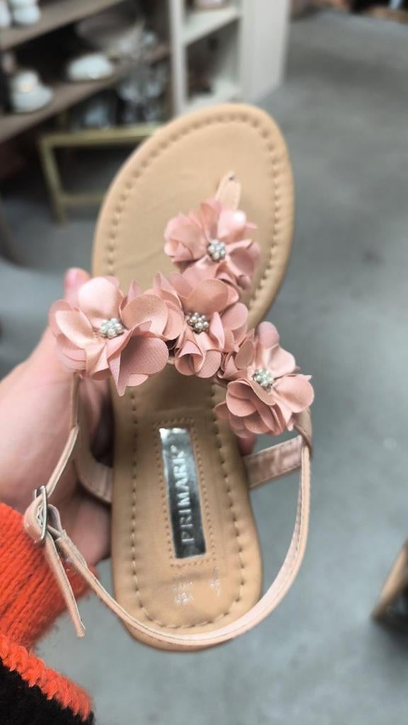 Primark sandalen maat 38 in super staat, Primark, Zo goed als nieuw, Roze, Sandalen of Muiltjes