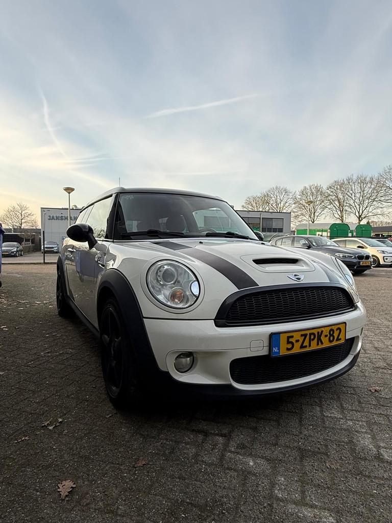 Mini Mini Clubman 1.6 Cooper S Defecte koppeling / Handel /, Auto's, Mini, Voorwielaandrijving, Euro 5, Stof, Gebruikt