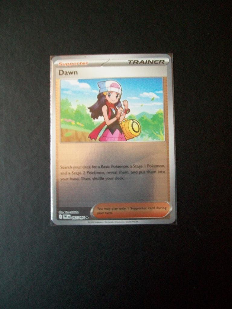 1023. Nieuwe Pokemon Kaart Holofoil Trainer DAWN (087/094), Verzenden, Nieuw, Losse kaart, Foil