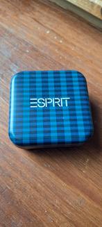 Zilveren oorbellen van Esprit, Met kristal, Ophalen of Verzenden, Zo goed als nieuw, Knopjes of Stekers