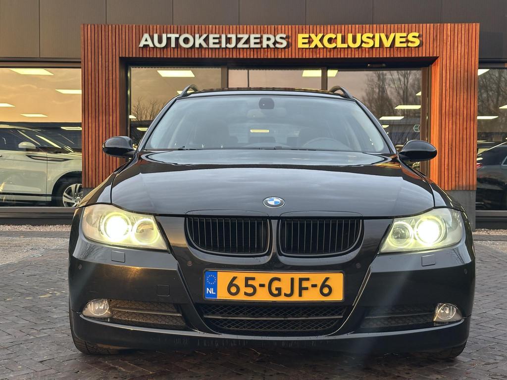 BMW 3-serie Touring 325xi High Executive, Stof, Gebruikt, Zwart, Vierwielaandrijving