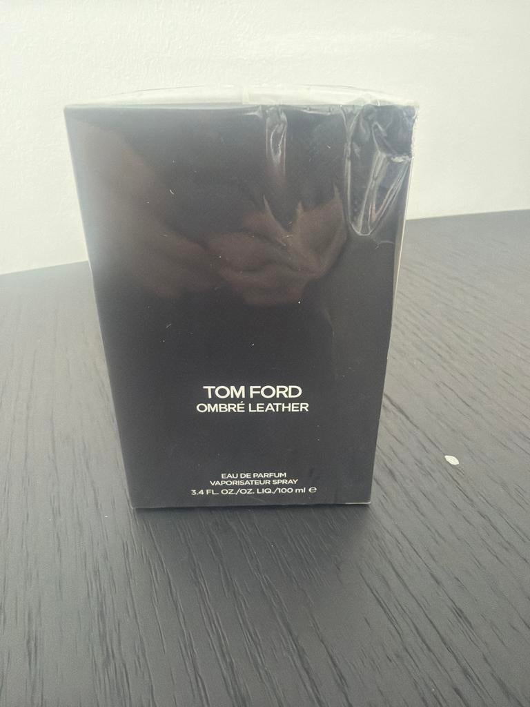 Tom Ford Ombré Leather Eau de Parfum - Nieuw in doos, Sieraden, Tassen en Uiterlijk, Uiterlijk | Parfum, Ophalen of Verzenden
