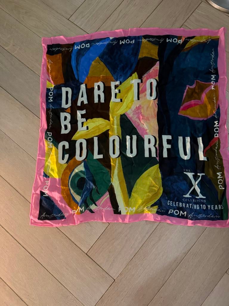 POM Amsterdam sjaal - Dare to be Colourful, Ophalen of Verzenden, Zo goed als nieuw, Sjaal