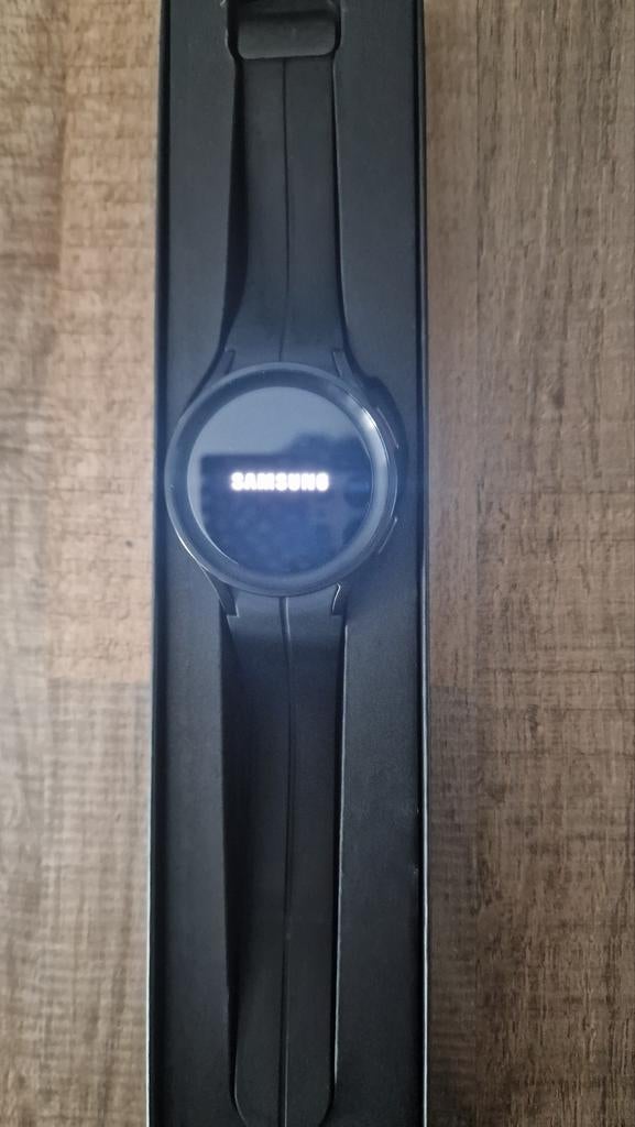 Te Koop, 2x Samsung Galaxy Watch 5pro zwart 45mm, Sieraden, Tassen en Uiterlijk, Smartwatches, Gebruikt, Android, Zwart, Afstand