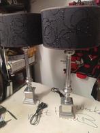 Set van 2 elegante tafellampen met aluminium voet, Ophalen of Verzenden, Gebruikt, Klassiek, Modern, Chique