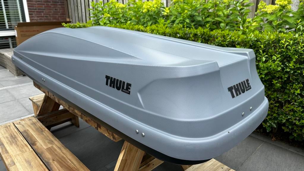 Thule Touring Sport 600 dakkoffer TE HUUR, Auto diversen, Dakkoffers, Ophalen, Zo goed als nieuw