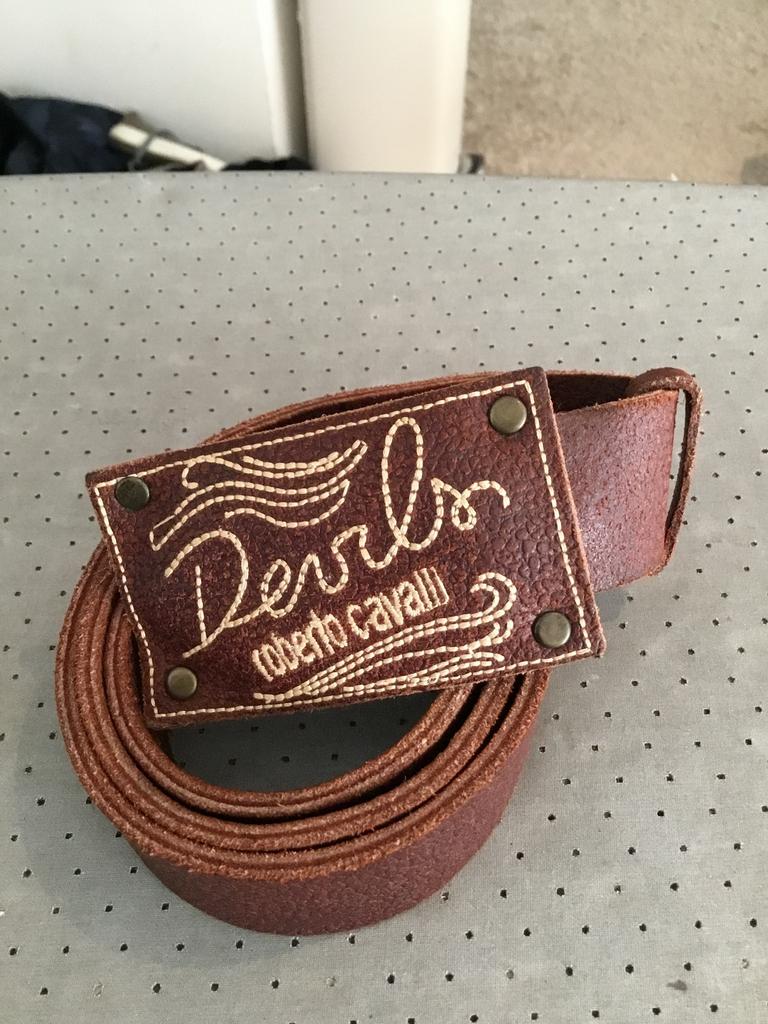 ROBERTO CAVALLI riem maat 95 origineel ZGAN, 95 tot 105 cm, Bruin, Echt leder, G