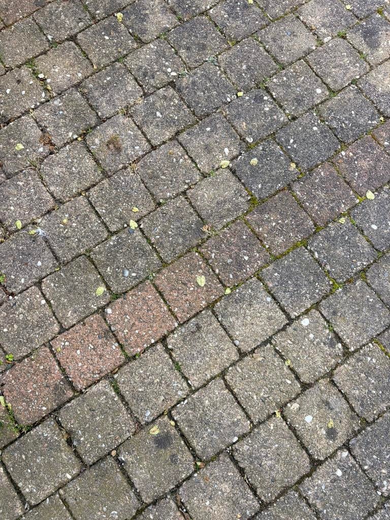 GRATIS Keistenen / cobblestone ~50m2 rood en grijs, Ophalen, Gebruikt, Beton, Klinkers