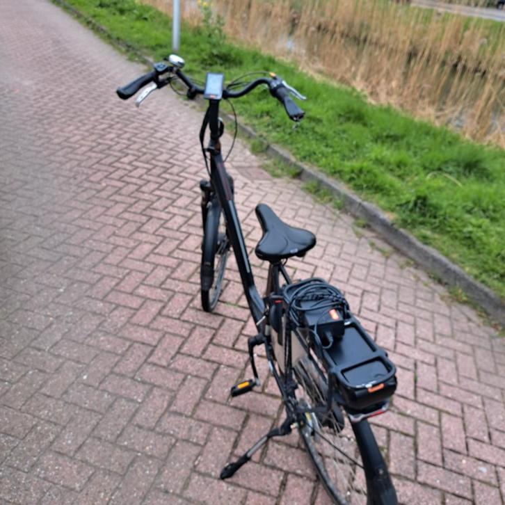 Elektrische fiets te koop, Fietsen en Brommers, Fietsen | Tandems, Gebruikt, Minder dan 10 versnellingen, 55 cm of meer, Ophalen of Verzenden