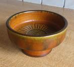 Vintage schaaltje sgraffito sunburst kommetje bruin keramiek, Gebruikt, Ophalen of Verzenden, Schaal of Schalen, Overige stijlen