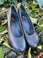 Mooie zwarte pumps Fred de la Bretoniere ruime mt 39 (40), Pumps, Verzenden, Zwart, Gedragen