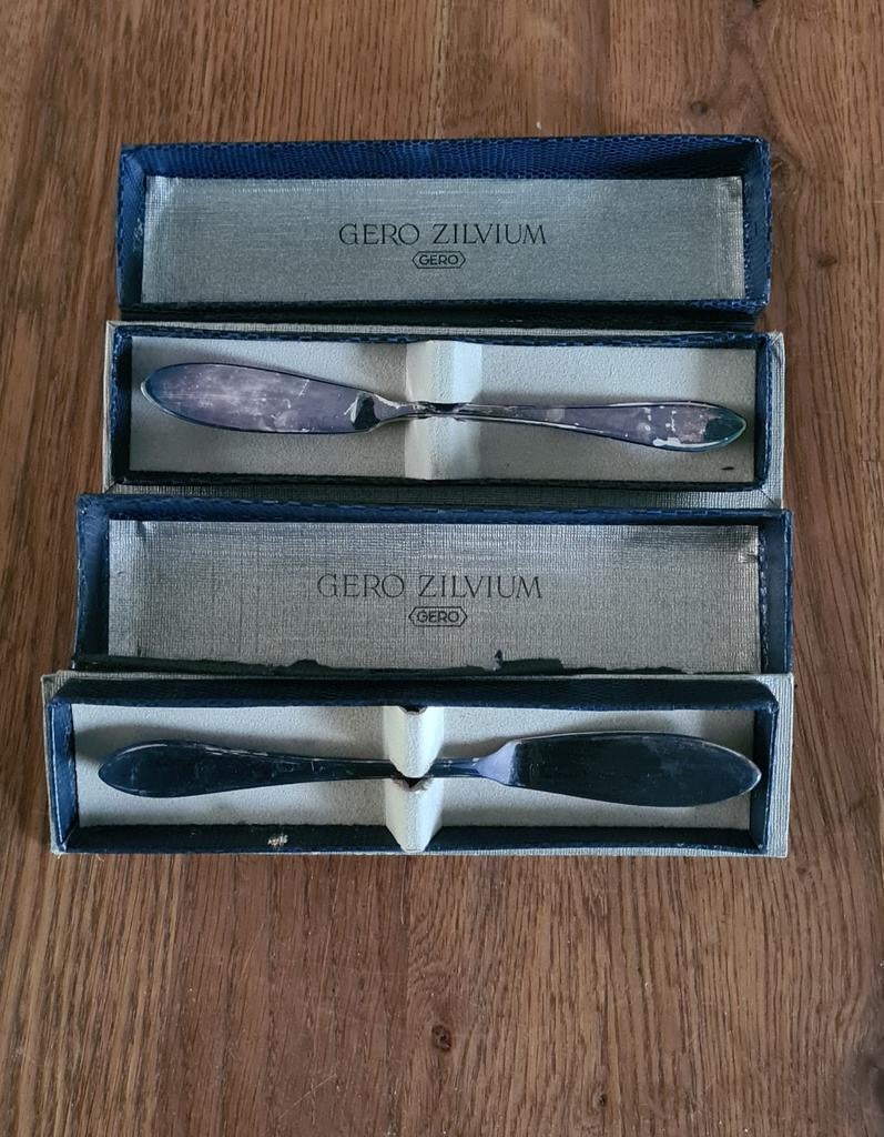 2x Gero Zilvium  90 botermesjes in originele doos, Antiek en Kunst, Ophalen