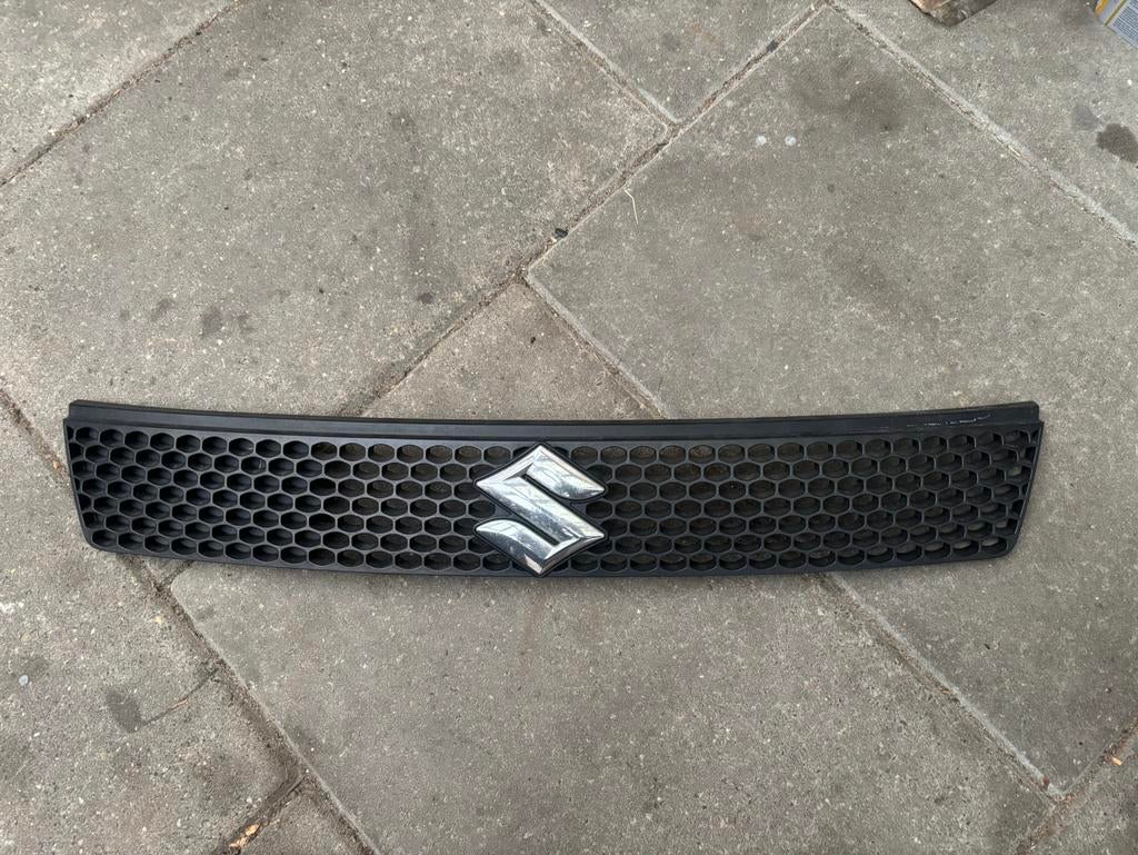 Grille suzuki swift 2007, Auto-onderdelen, Ophalen of Verzenden, Gebruikt, Suzuki