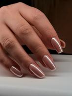 Manicure en pedicure, Nagels lakken