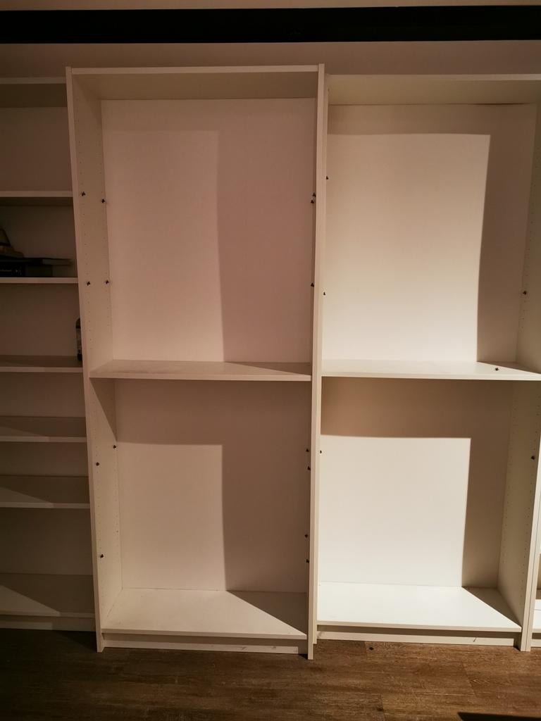 5 nette Billy kasten met planken, Ophalen