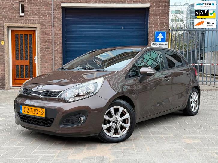 Kia Rio 1.2 CVVT Plus Pack | 5DRS | Airco | Nieuwe APK, Auto's, Kia, Bedrijf, Te koop, Rio, ABS, Airbags, Airconditioning, Alarm