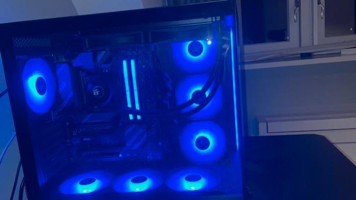 Game pc, Computers en Software, Desktop Pc's, Zo goed als nieuw, 4 Ghz of meer, SSD, 32 GB, Gaming, Ophalen of Verzenden