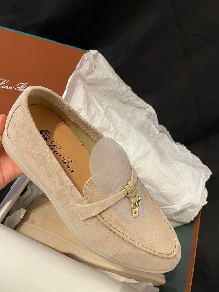 Loro Piana Summer Charms Walk Loafer, Beige, Nieuw, Ophalen of Verzenden, Espadrilles of Moccasins