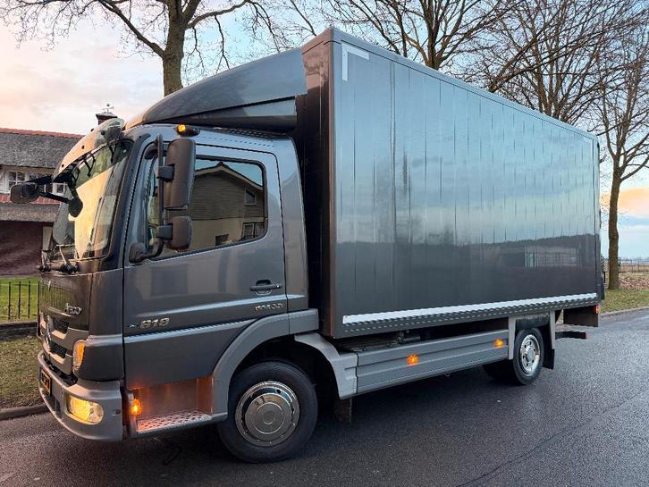 MERCEDES ATEGO 818 BAKWAGEN + LANGE LAADKLEP + NIEUWE APK, Auto's, Vrachtwagens, Bedrijf, Te koop, Achteruitrijcamera, Airconditioning