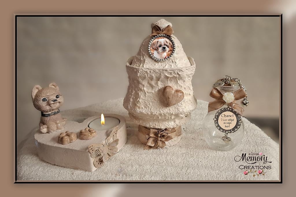 Handmade urnen setjes voor dieren met foto en bewaarflesje., Ophalen of Verzenden, Nieuw