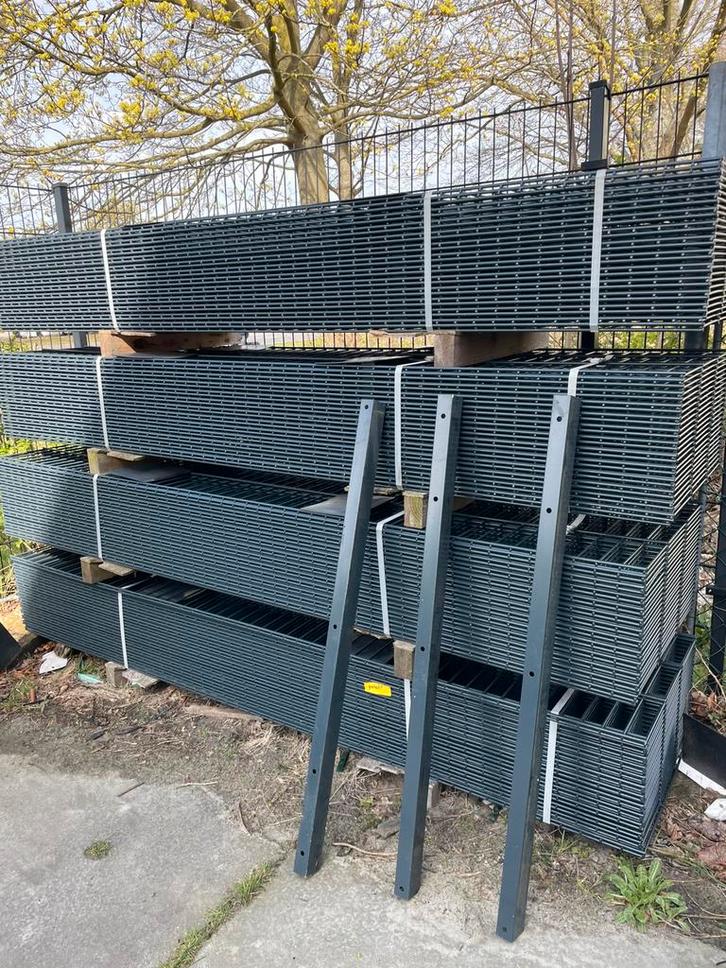Compleet hekwerk 10 meter-inclusief bevestigingsmaterialen, Tuin en Terras, Gaas en Draad, Zo goed als nieuw, 10 tot 20 meter