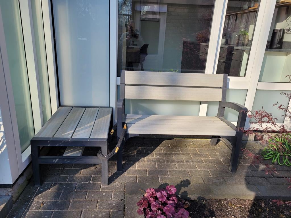 Kunststof Keter 2-zits tuinbank met tafeltje, Ophalen, Gebruikt, Kunststof