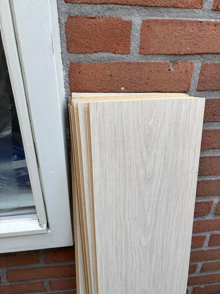 Gratis laminaat 16 m2, Huis en Inrichting, Stoffering | Vloerbedekking, Zo goed als nieuw, Laminaat, Crème, 10 tot 25 m², Ophalen