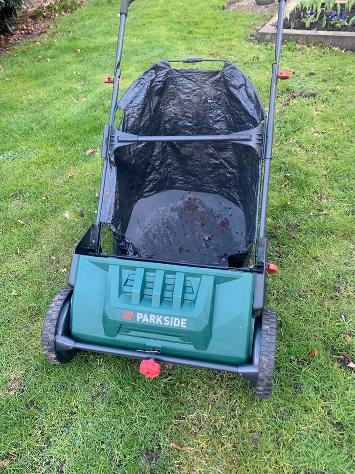 bladveeger - Handige hulp voor uw tuin, Tuin en Terras, Veegmachines, Gebruikt, Ophalen of Verzenden