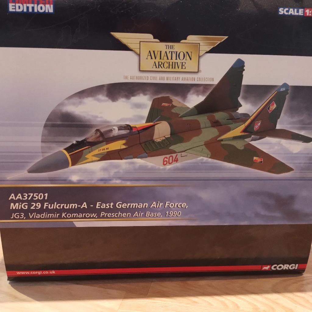 corgi mig fulcrum, Ophalen of Verzenden, Nieuw, Bus of Vrachtwagen, Corgi