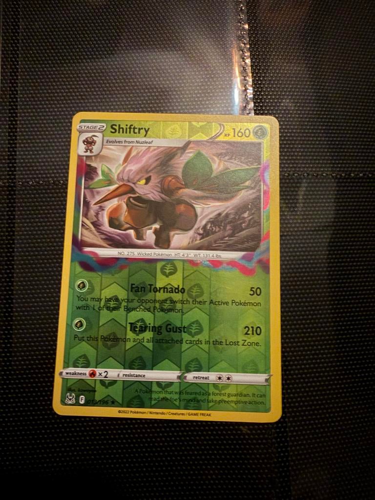 Pokémon Kaart: Shiftry (Foil) 013/196, Ophalen of Verzenden, Zo goed als nieuw, Losse kaart, Foil