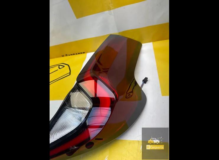 Toyota Aygo X Achterlicht Rechts VVT-i 0000012928 origineel, Info@toyota.co.jp, Gebruikt, Toyota Motor Corporation, Toyota