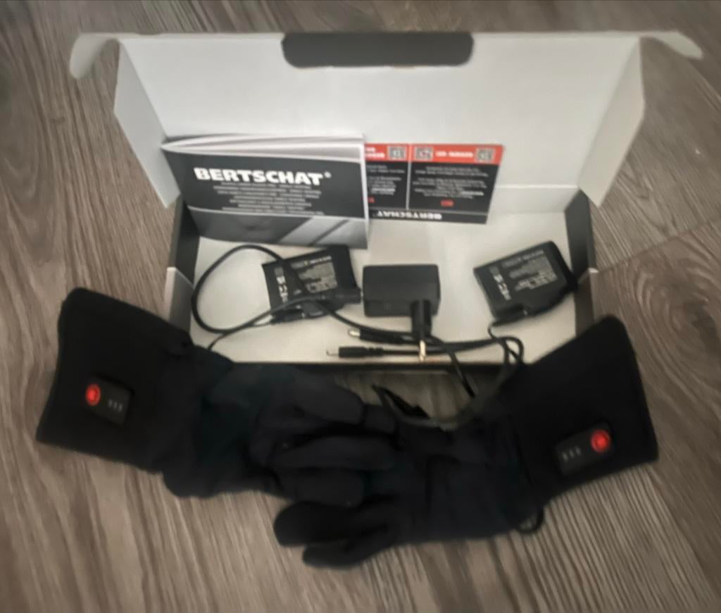 BERTSCHAT verwarmde undergloves PRO USB, Ophalen, Zo goed als nieuw, Sjaal