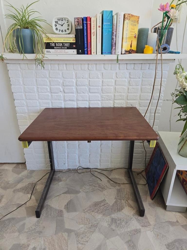 Vintage Kinderbureau / Schoolbank - Retro Lessenaar, Huis en Inrichting, Bureaus, Vintage, Ophalen, Gebruikt, Kinderbureau