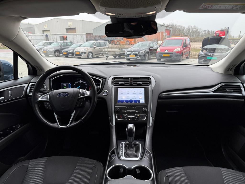 Ford Mondeo Wagon 2.0 IVCT HEV Titanium, Gebruikt, 4 cilinders, Mondeo, Blauw